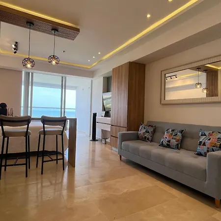 Luxury With A Location And Pool Apartamento Cartagena