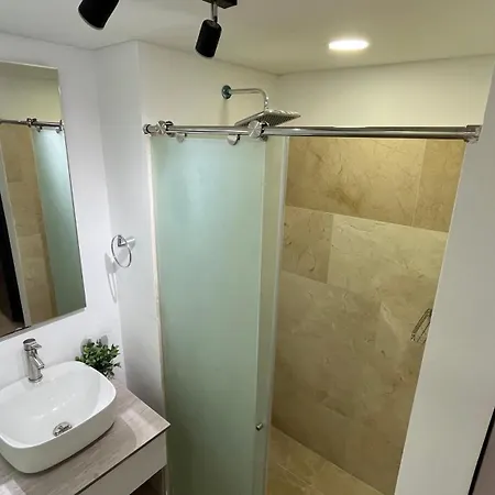 Luxury With A Location And Pool Apartamento